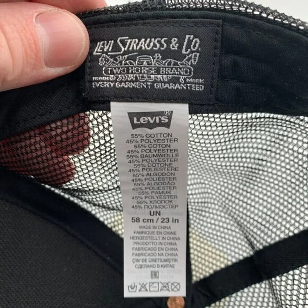 Levi Strauss Black Pink Snapback Trucker Hat New